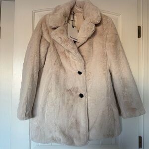 Pull&Bear Luxe Cream Faux Fur Coat - Plush Winter Statement Piece - New - Small